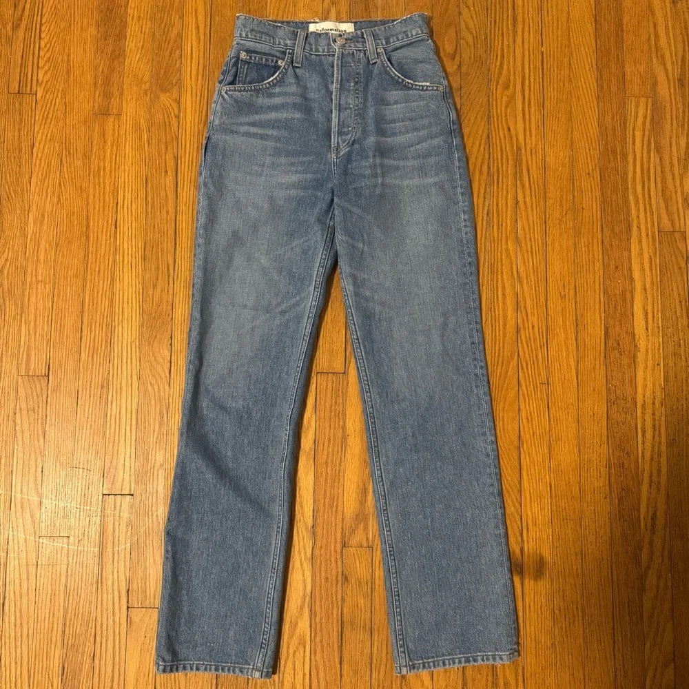 Reformation Cynthia High Rise Relaxed Jeans in Aegean - Women’s 23 - Picture 2 of 13